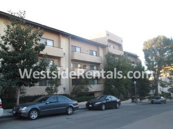 Primary Photo - 10982 Roebling Ave