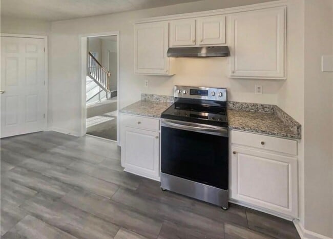 Building Photo - 1246 Carriage Trace Cir