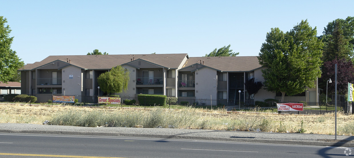 Primary Photo - Mission Bay Apartments