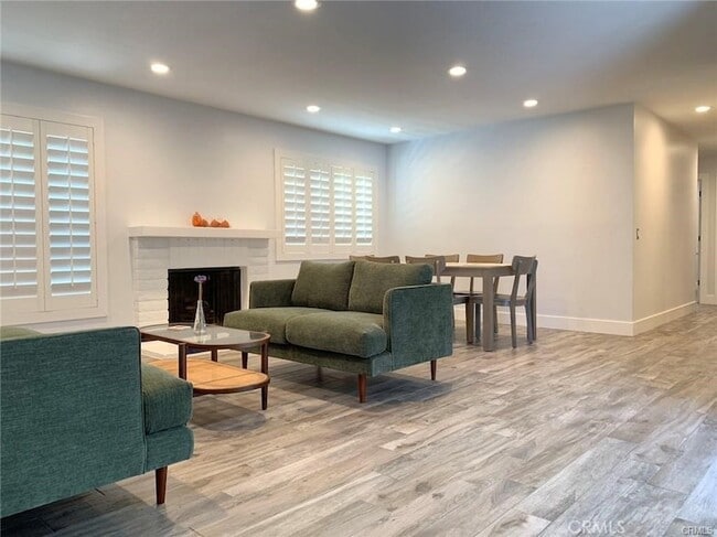 Foto del edificio - 16264 Sierra Ridge Way