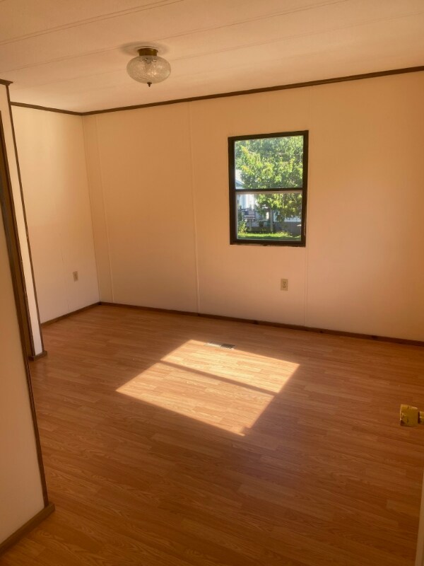 14 1st St, Kenduskeag, ME 04450 House Rental in Kenduskeag, ME