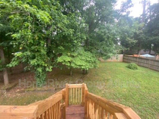Building Photo - 2207 Boulder Springs Dr