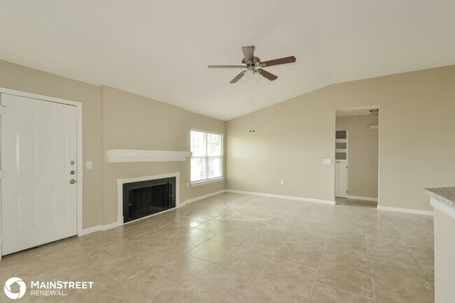 Building Photo - 14619 Hillside Rdg, San Antonio, TX 78233