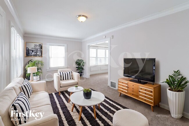 Foto del edificio - 5004 Michigan Ave