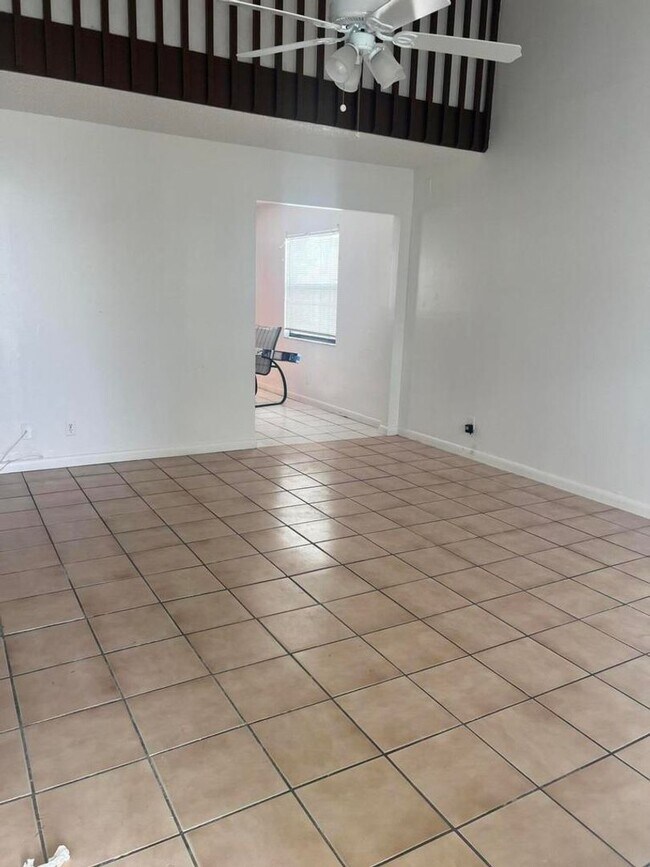 Building Photo - 57 Peachtree Pl