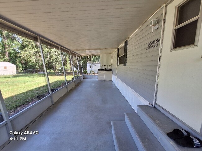 Building Photo - 16260 SE 58th Pl