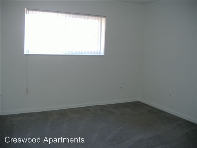 Building Photo - 301 Champion Ave