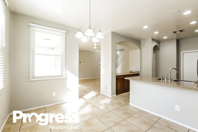 Foto del edificio - 2315 E Sunland Ave