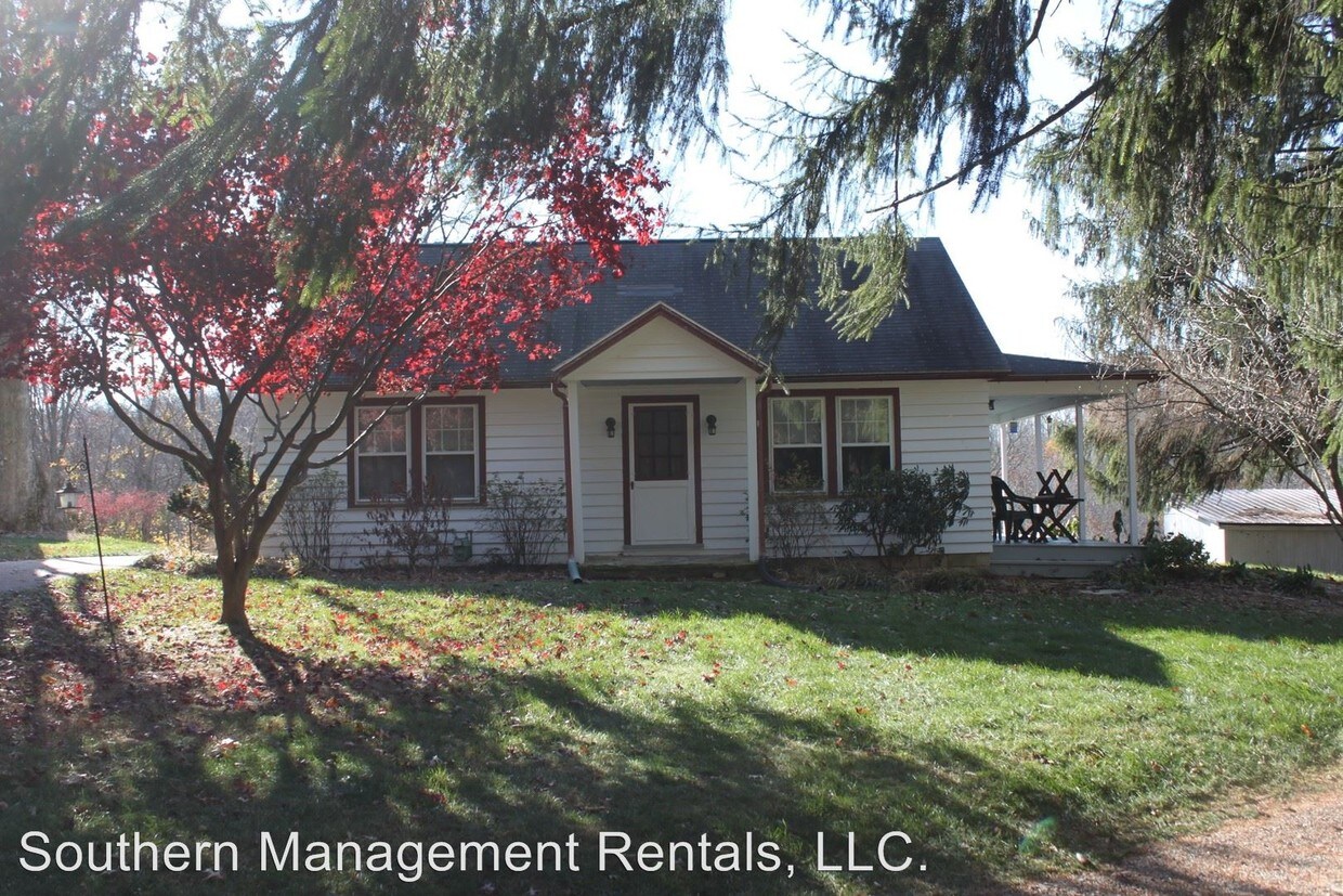 Primary Photo - 2 br, 1 bath House - 553 Valley Road