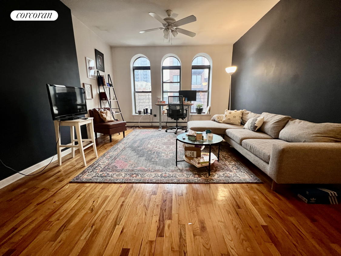 Foto principal - 214 W 122nd St