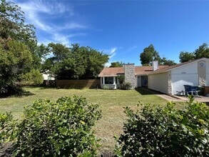 Building Photo - 11701 Rustic Rock Dr