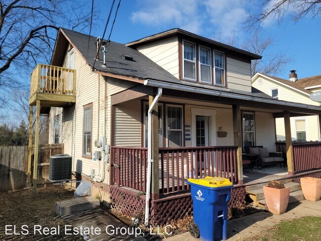 Foto del edificio - 2 br, 2 bath House - 117 Rand Street