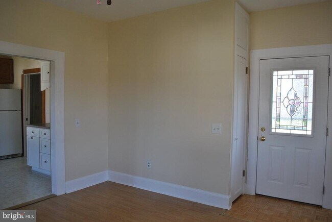 Foto del edificio - 8611 Anderson Ave