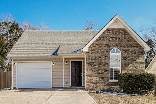 Building Photo - 1057 Tom Hailey Blvd