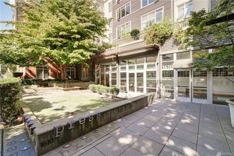 Building Photo - 1620 Belmont Ave