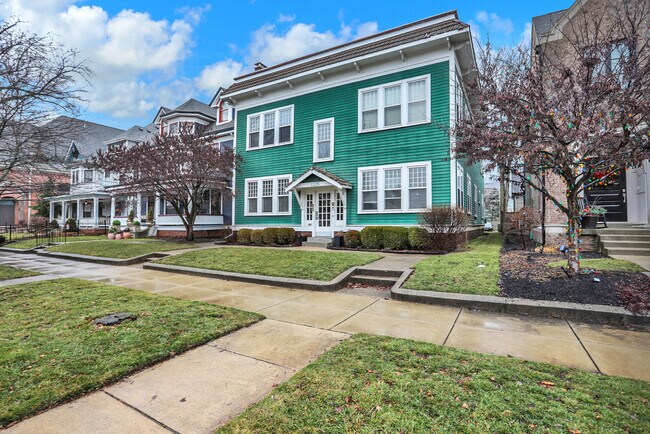 Building Photo - 1225 Alabama St