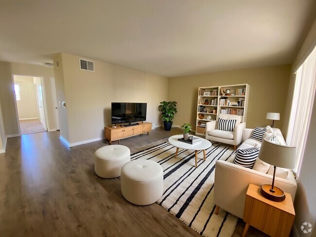 Building Photo - 225 W. Verdugo