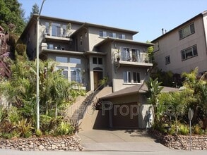 Building Photo - 6919 Bristol Dr