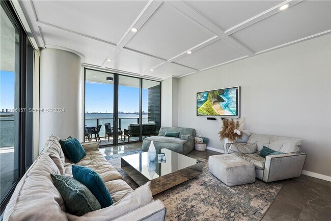 Foto del edificio - 480 NE 31st St