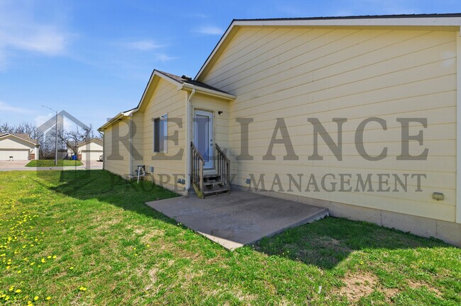 Foto del edificio - 9922 E Kinkaid Cir