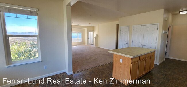 Foto del edificio - 3 br, 2.5 bath House - One Time - 360 Andr...