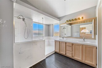 Building Photo - 8412 White Shore Cir
