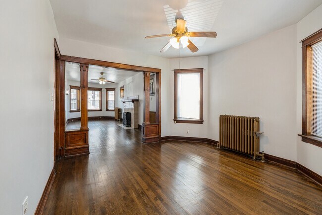 Foto del edificio - 1942 W Cermak Rd