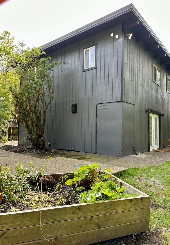 Primary Photo - 2 br, 2 bath House - 1669 Riverhaven Drive S