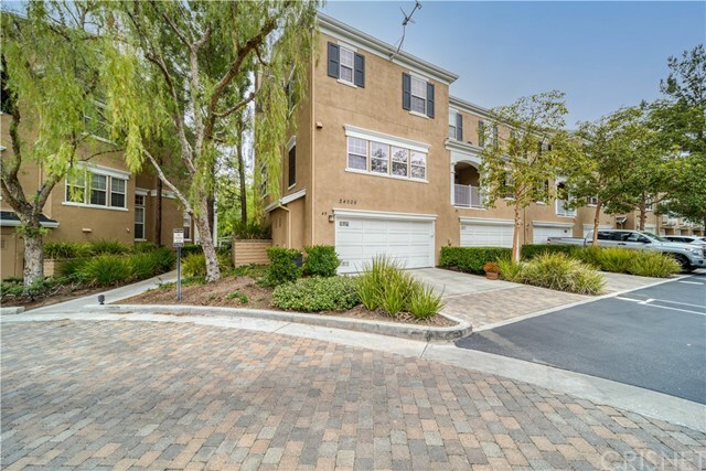 Building Photo - 24006 Bridgeport Ln