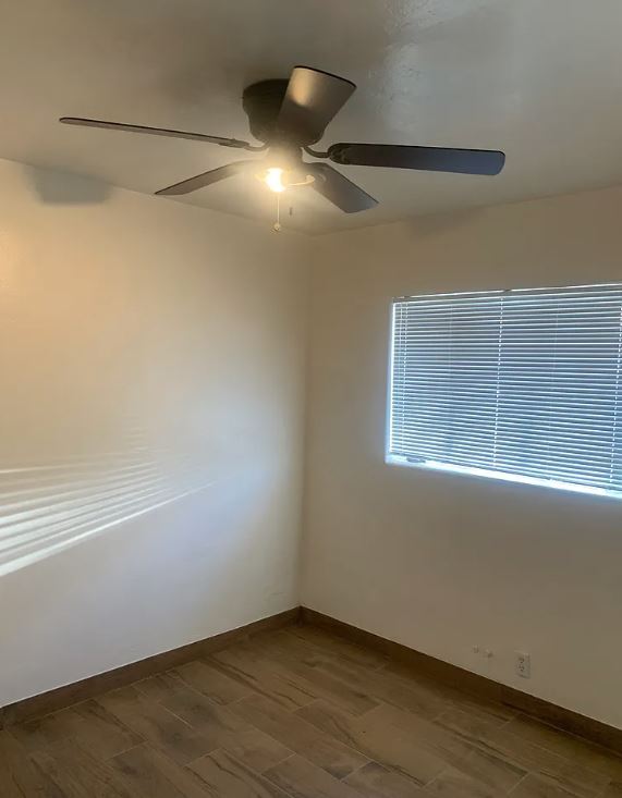 Foto del edificio - 4729 E 2nd St