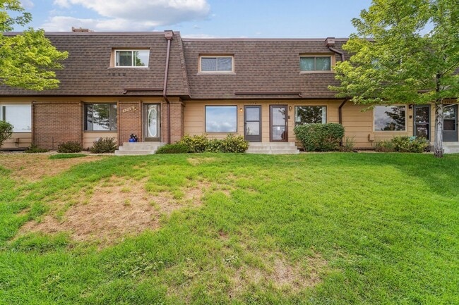 Photo - 374 Gladiola St Townhome