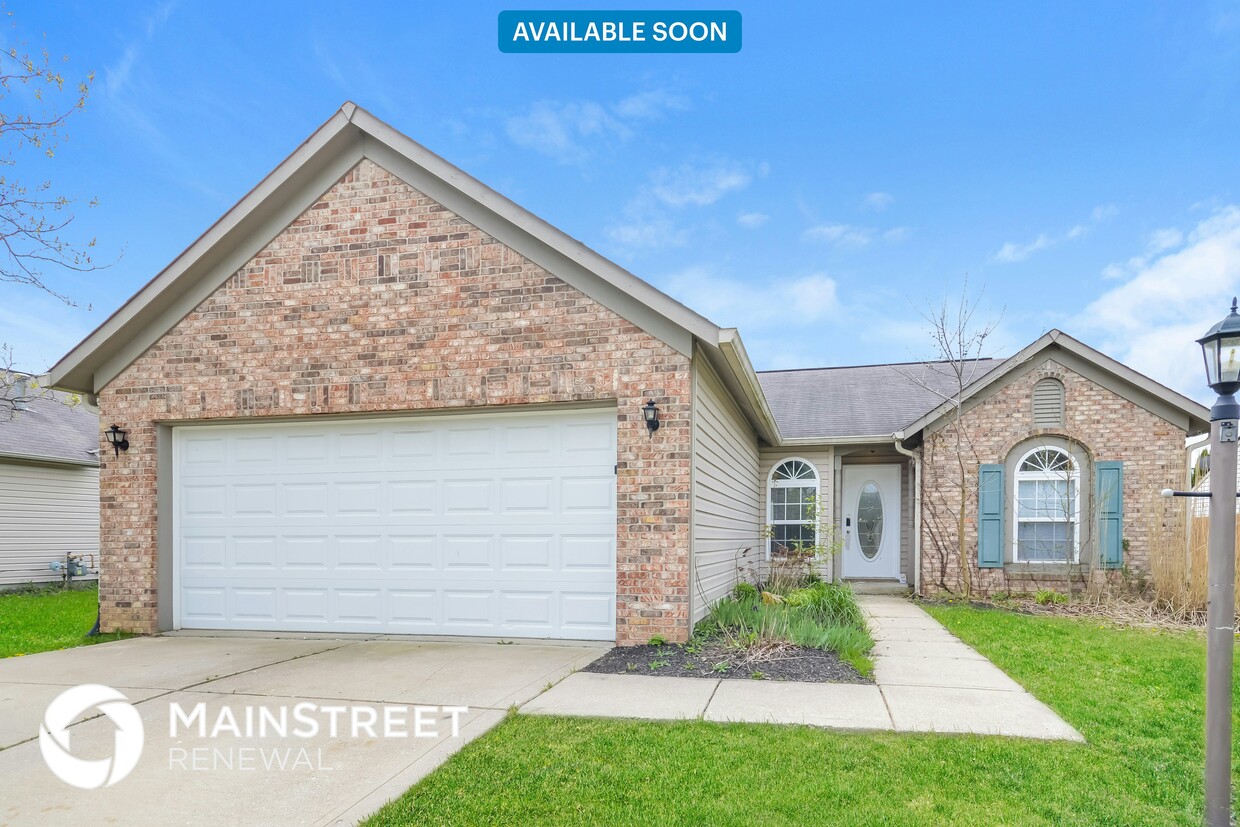 Primary Photo - 137 Meadow Glen Dr