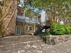 Building Photo - 2506 Wedglea Dr