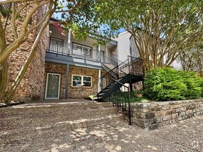 Building Photo - 2506 Wedglea Dr
