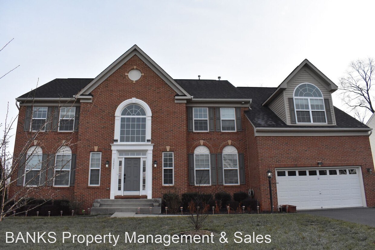 Primary Photo - 5 br, 4.5 bath House - 10621 Smith Pond Lane