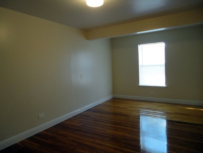 Bedroom - Alamo Heights