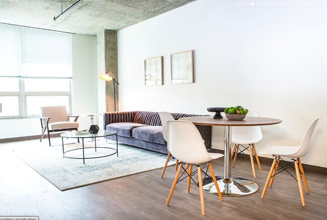 Foto del edificio - 3131 N Clark St