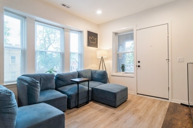 Foto del edificio - 3639 W Iowa St