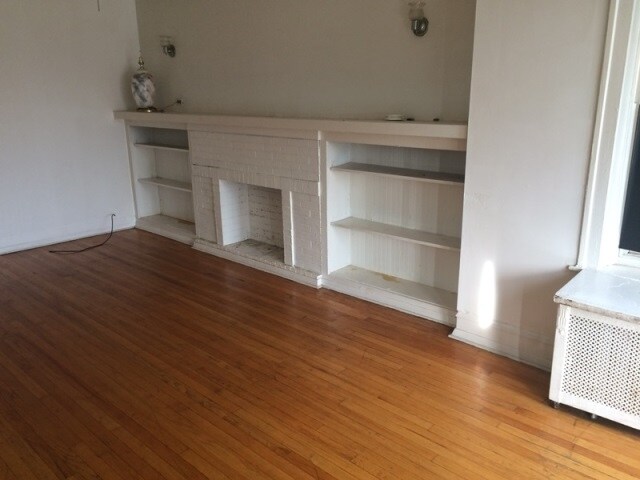 Interior Photo - 30 N Central Ave