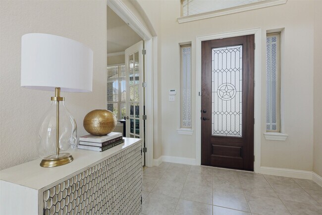 Foto del edificio - 9926 Common Hawker Ct