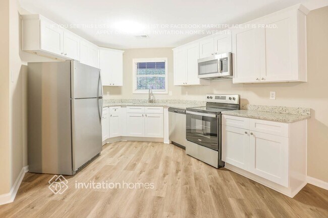 Foto del edificio - 35 Brookside Cir