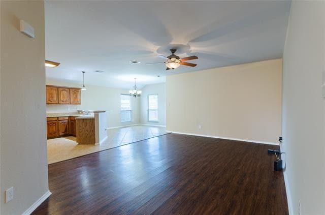 Building Photo - 6505 Graceland Dr