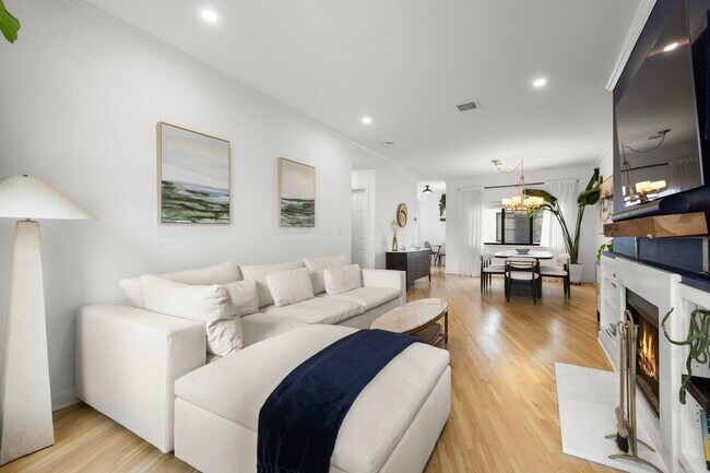 Foto del edificio - 1021 Grand St