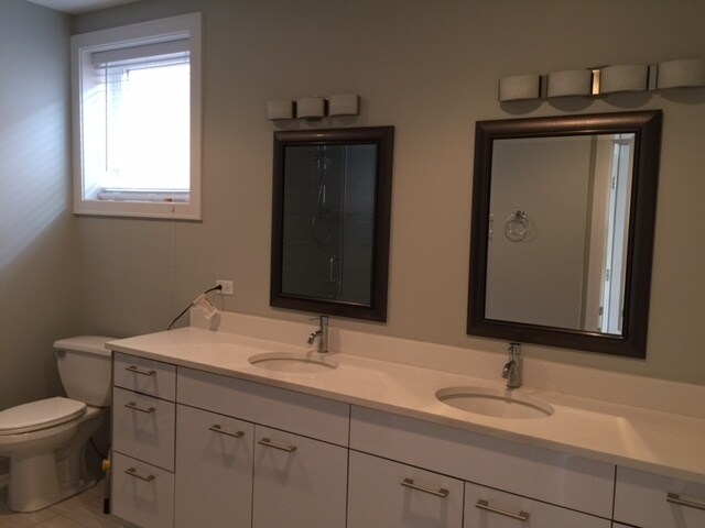 Foto del edificio - 2527 W Fullerton Ave