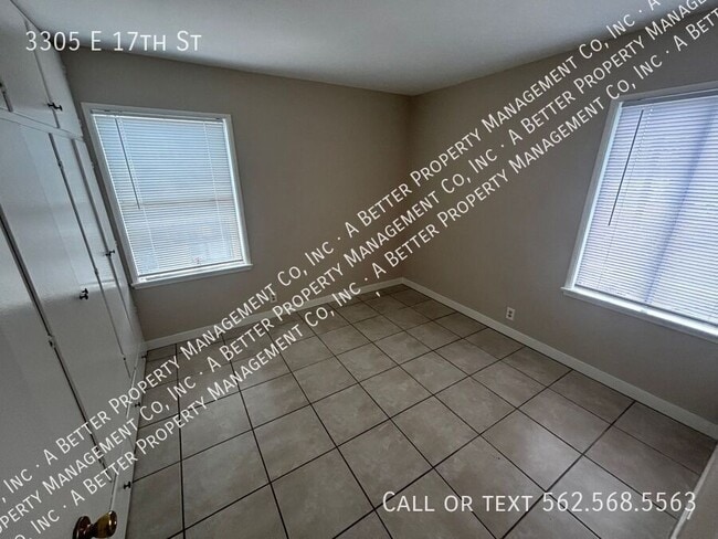 Foto del edificio - 3305 E 17th St