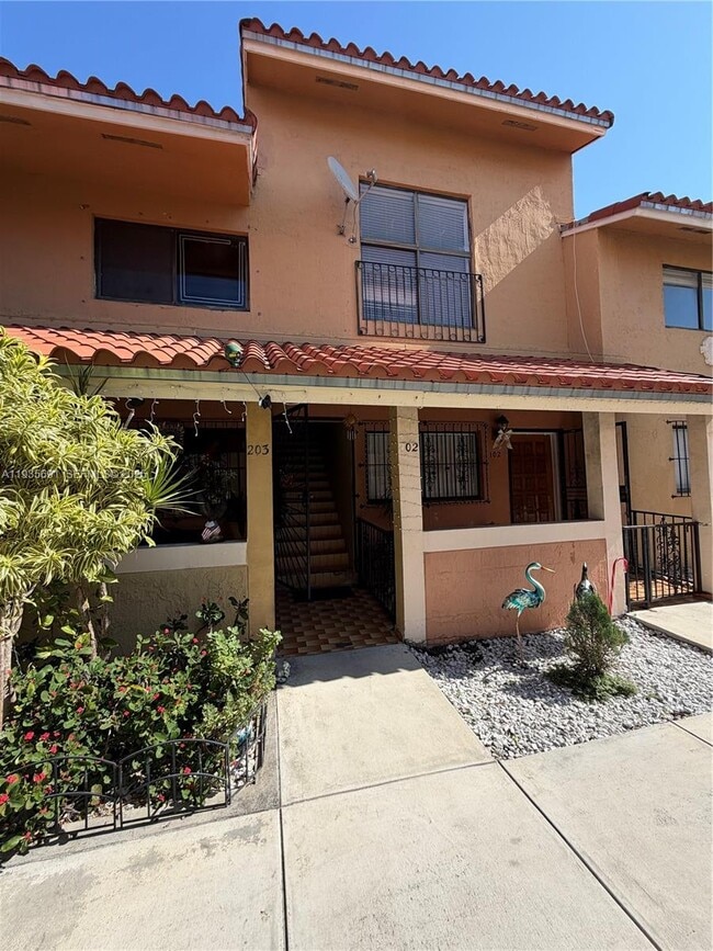 Building Photo - 2760 W 61st Pl