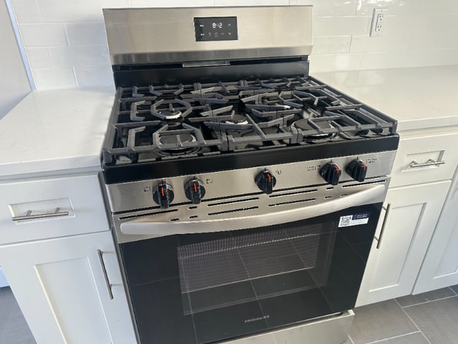 Building Photo - 67 Brinkerhoff St