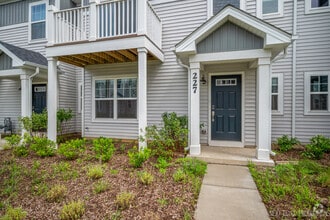 Building Photo - 227 Kingsport Dr