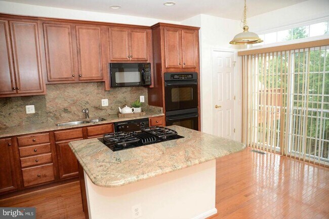 Foto del edificio - 41898 Cinnabar Square