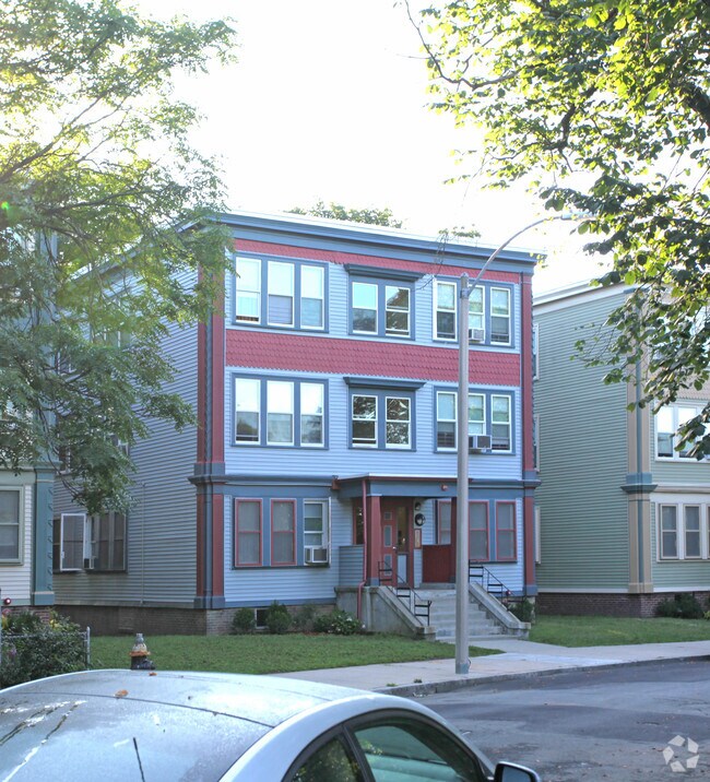 Building Photo - 20-32 Bowdoin Ave